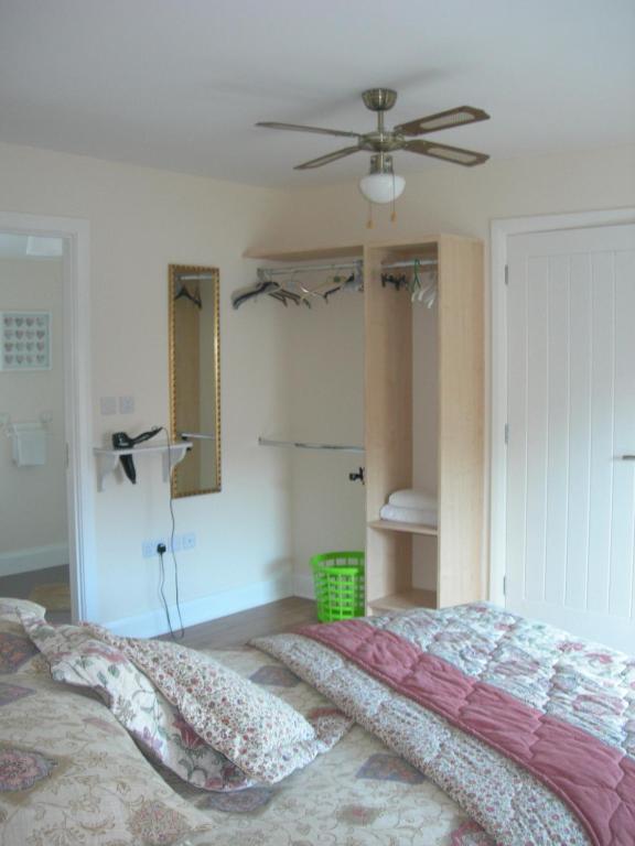 Templemoyle Farm Cottages room 6